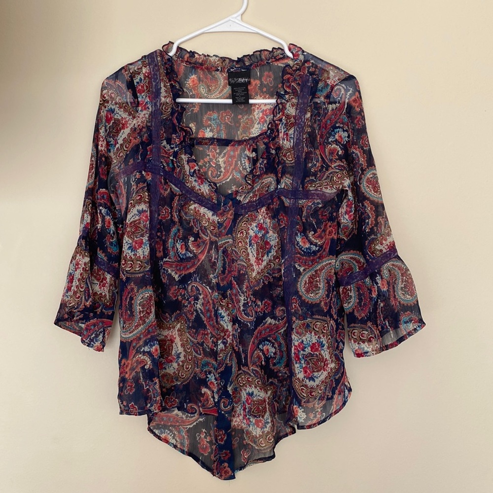 Buckle blouse size small like new